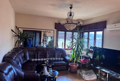 Apartament spatios, in vila, 3 camere+ 86mp teren, Mosilor, 2 bai, parcare - 1