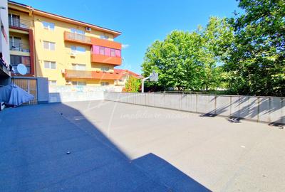 Apartament cu 5 camere si curte de 358 mp. - 3