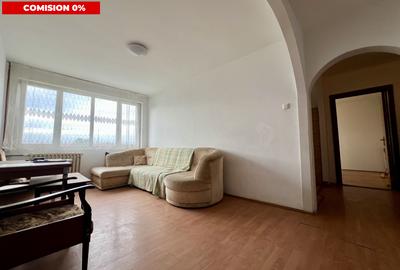Apartament cu 3 camere semidecomandat, mobilat în Șagului