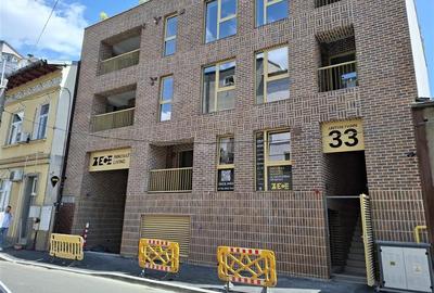 Birou, de 60 mp, în Central