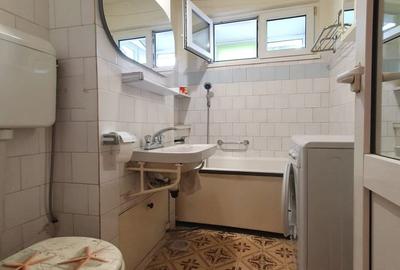 Apartament luminos cu vedere spre biserică, într-un cartier verde și liniștit. - 14