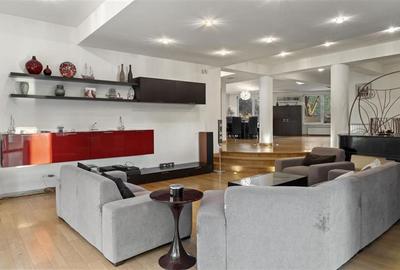 Vila de lux in apropiere de Cambridge School | Curte superba - 13