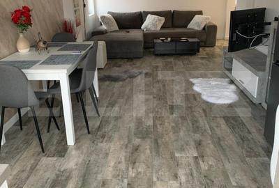 Apartament cu 3 camere decomandat, mobilat în Ultracentral