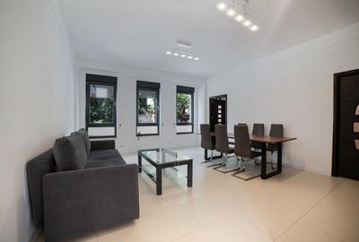 Apartament cu 2 camere semidecomandat, mobilat în Turda