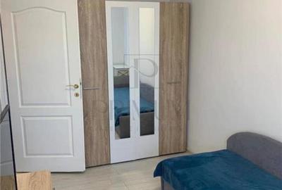 Garsonieră decomandată, mobilată în Steaua
