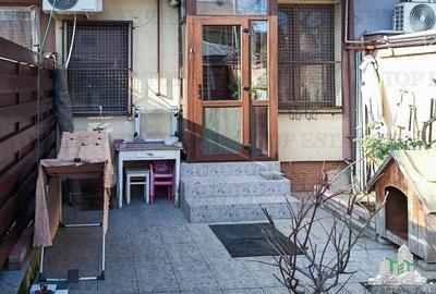 Apartament 2 camere zona Titan, curte proprie 37mp in vila - 1