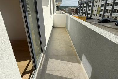 INTABULAT! 1 CAMERA BLOC NOU PACURARI KAUFLAND - 7