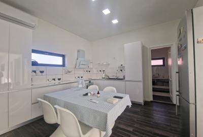 Mamaia Nord - 3 camere, 3 gr sanitare-100mp, mobilat-utilat complet nou - 12