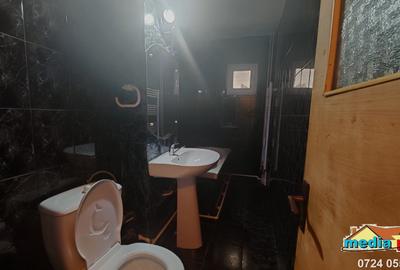 De vânzare – Apartament 3 camere, decomandat, Tiglina I – Str. Brăilei - 9