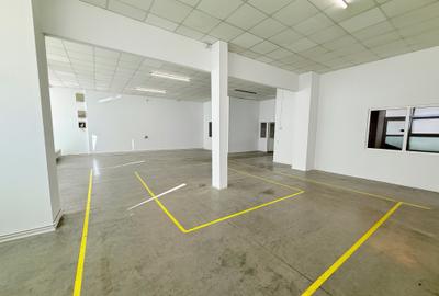 Spatiu comercial -286mp, vitrina 16m  benzinaria Mol, direct de la proprietar! - 1