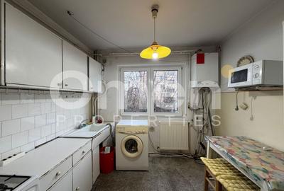 Apartament cu 4 camere, decomandat, etaj intermediar, garaj inclus, Victoriei - 8