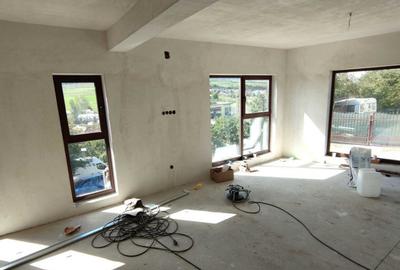 Duplex modern în zona Oașului, ideal pentru o familie, investiție - 4