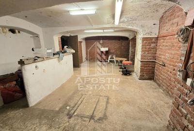 Casa de vanzare, 7 camere si 4 bai, centrala proprie, zona Odobescu - 26