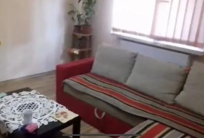 Apartament cu 2 camere semidecomandat în Berceni