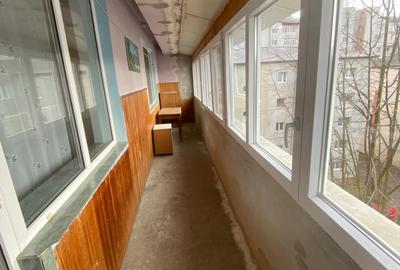 APARTAMENT CU 3 CAMERE DECOMANDAT, FINISAT, ETAJUL4 ,CU POD,ZONA BIG - 2