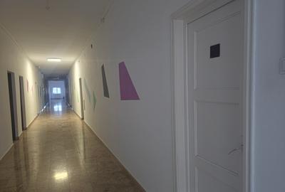 Spațiu ideal activități diverse – 22 mp Faleza Nord Birou - 11