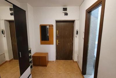 Vitan Mall/Calea Dudesti/Garsoniera Spatioasa la Cheie/ - 3
