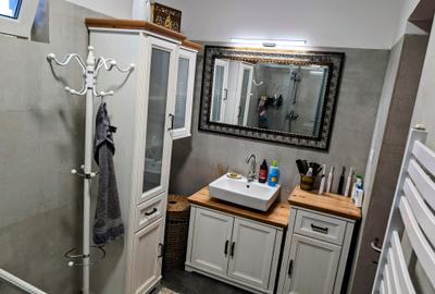 Bazilescu,D+P+E+M,parc/Metrou-5 min.pe jos,5 camere+subsol+mansarda,negociabil - 5