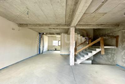 Duplex cu 9 camere în Bună Ziua