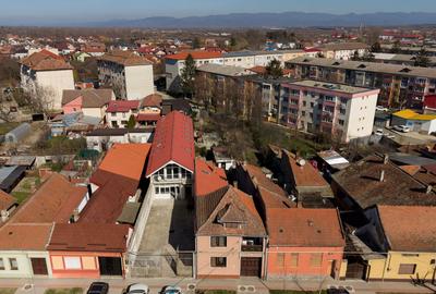 Spațiu comercial pe 2 nivele în Caransebeș - 11