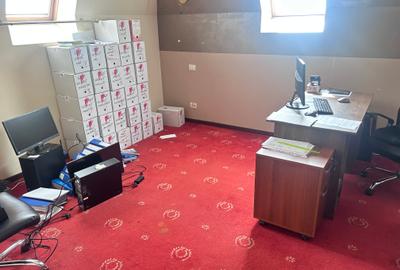 Ultracentral- Vila la cheie - 19