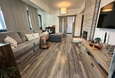 Ultracentral, Bloc Nou, Etaj 1. - 3