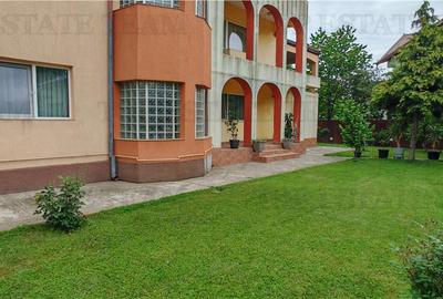 Vila 14+ camere 970mp, teren 1045mp, pt ninim 2 familii, mobilata/utilata, 2 gar - 4