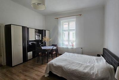 Apartament 2 camere 100 mp utili pivnita si pod zona Centrală-Lazaret - 1