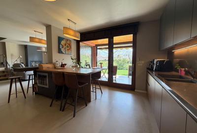 Vila cocheta in complex cu piscina, mobilata - 7