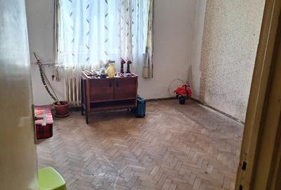 Apartament cu 2 camere semidecomandat în Albert