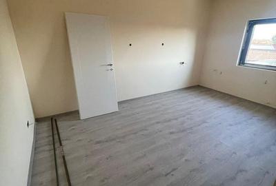 CALEA MEDVES, 4 CAMERE,DUPLEX - 6