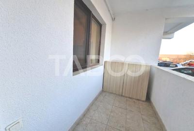 Apartament decomandat 3 camere 66 mp si loc de parcare Cisnadie - 11