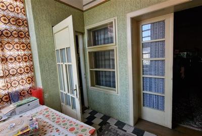 Resita Casa 5 Camere Zona Muncitoresc - 8