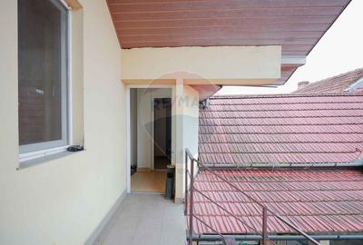 Apartament cu 2 camere, de închiriat, la casă, în Ioșia - 4