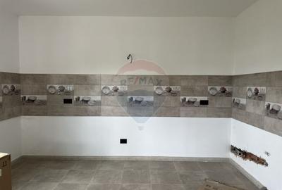 Casă / Vilă cu 5 camere de vânzare - 14