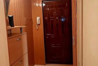 Apartament cu 2 camere, etajul 3/4, zona Alexandru Cel Bun - 5