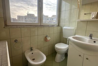 Apartament 2 dormitoare cu hol locuibil, 2 balc, centrala proprie, bloc solid - 28