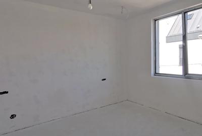 Apartament  3 camere cu grădină, loc de parcare - Plevnei,  Str. Pisoni - 2