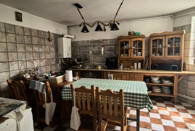 Casa Breaza 229 mp , teren mare 4600mp , la 2km de piata - 2