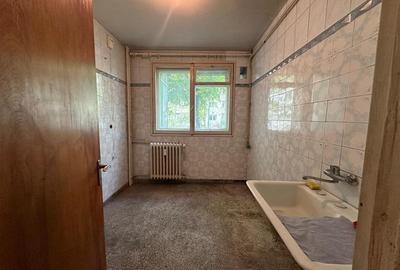 3 camere - Titan - Aleea Solidaritatii - 11