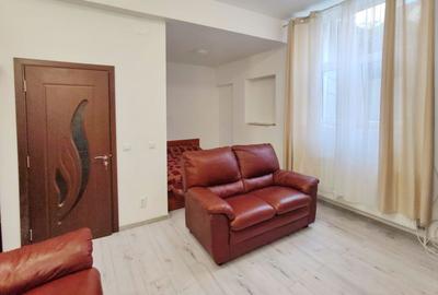 Spațiu turistic în centrul istoric - 1