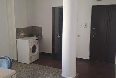 Garsonieră decomandată, mobilată în Aradului