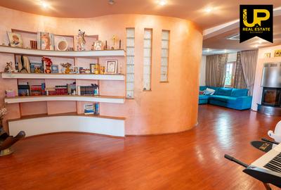 Apartament 3 camere 120mp Cartierul Armenesc - 3