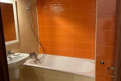 Casin I Vanzare apartament 3 camere - 12