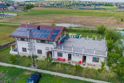Complex cu Piscină/Cazare de Vânzare, 10.777mp Teren - DN24, Vaslui - 3