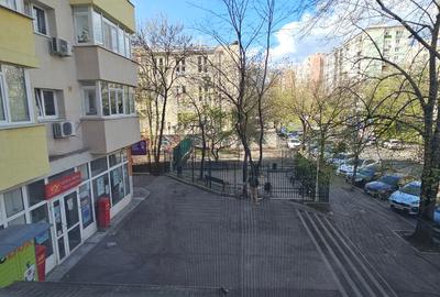 PROPRIETAR APT  MODERN COMPLET RENOVAT 3 CAM TEIUL DOAMNEI FAC. CONSTRUCTII - 10