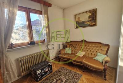 Casa cu 5 camere, 200mp, Centru - 8