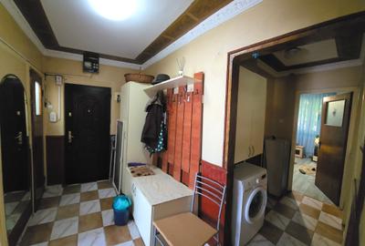 Brancoveanu,3 camere bloc 4 nivele, zona cu verdeata , Parter inalt - 4