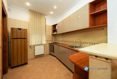 Inchiriere casa 5 camere Romana - 8