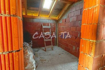 Casa situata in Lelesti P+M (La Rosu) - 7
